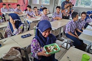 Makan Bergizi Gratis untuk Ibu dan Anak sebagai Langkah Nyata Pemerintahan Prabowo-Gibran Majukan Bangsa